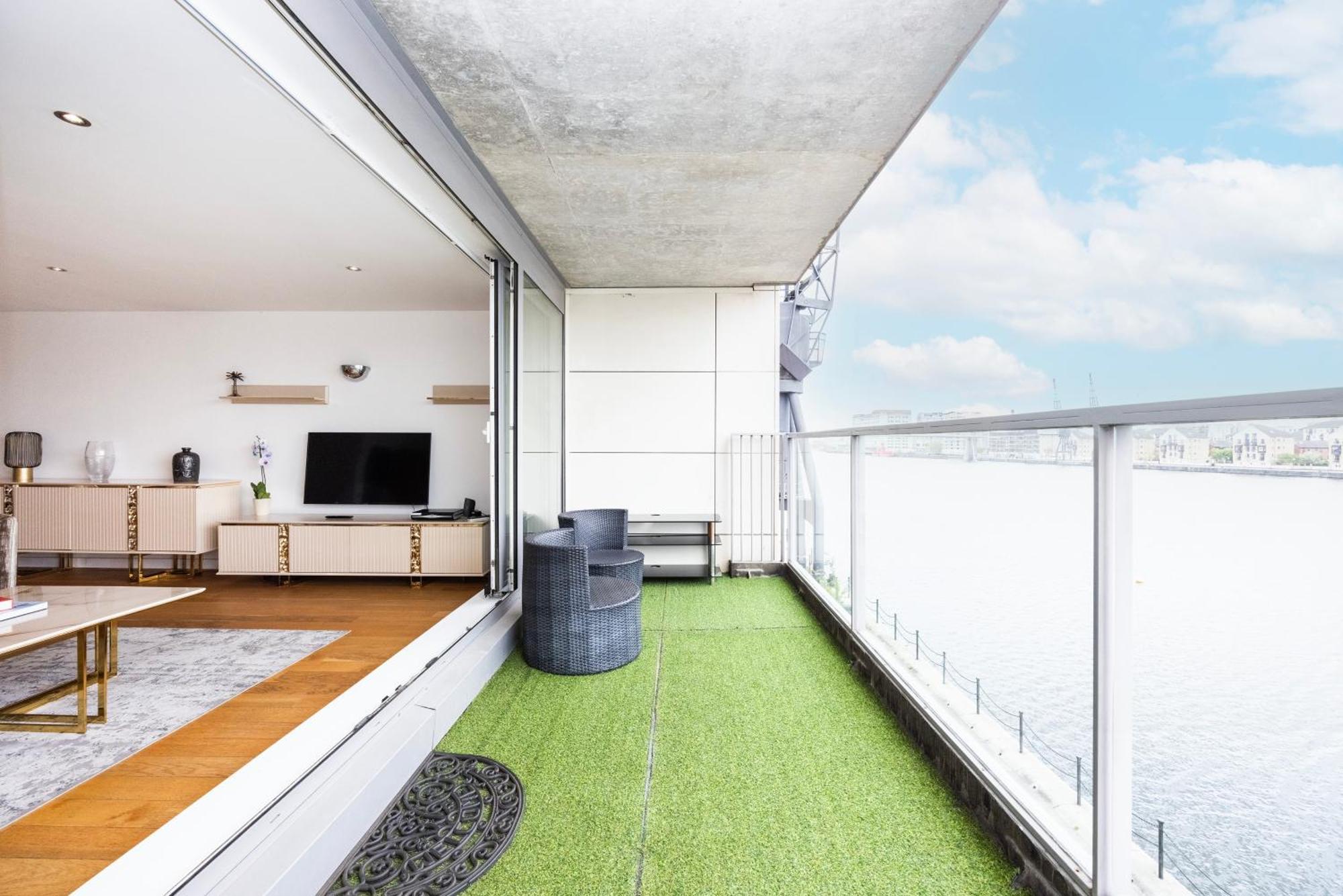 Austin David Executive Excel Apartment London Exterior photo